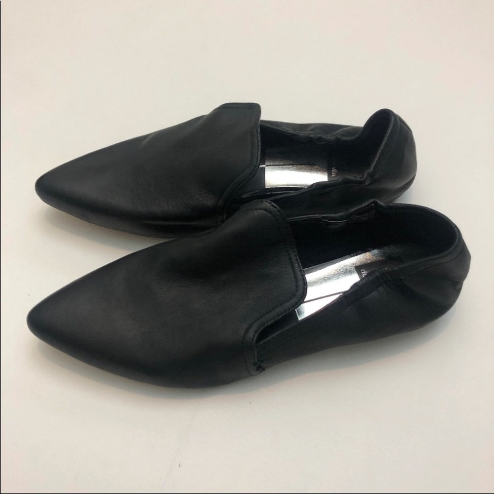 Dolce Vita Slip On Pointed Toe Flat Shoes Black 7